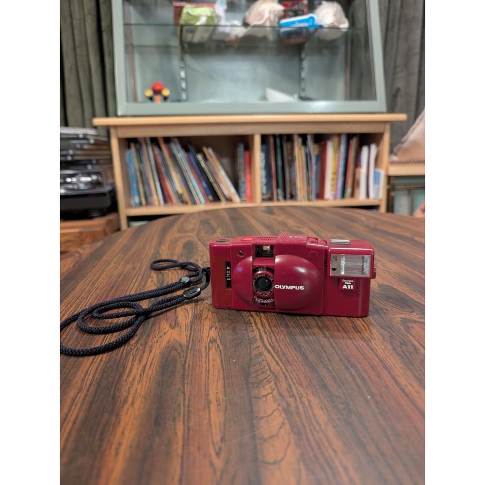 [Near MINT] Olympus XA2 Red Point & Shoot 35mm Film Camera A11 Flash USA SELLER